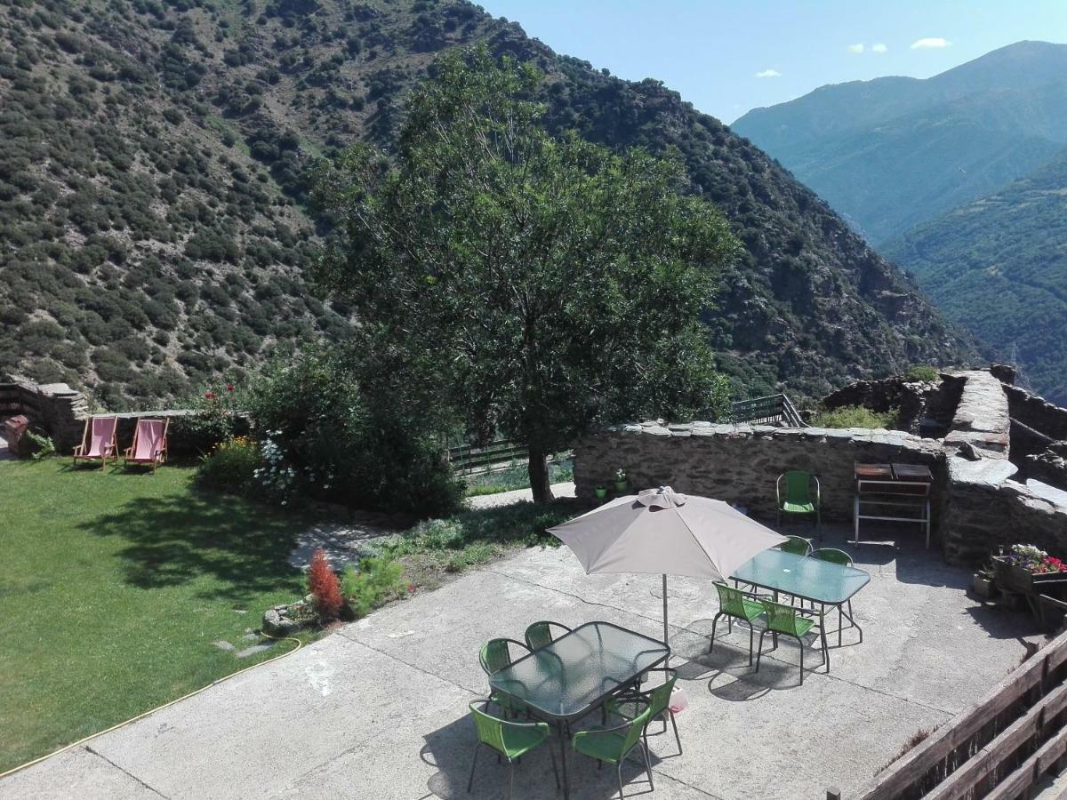 Refugi Casa Canelo Rodes Экстерьер фото