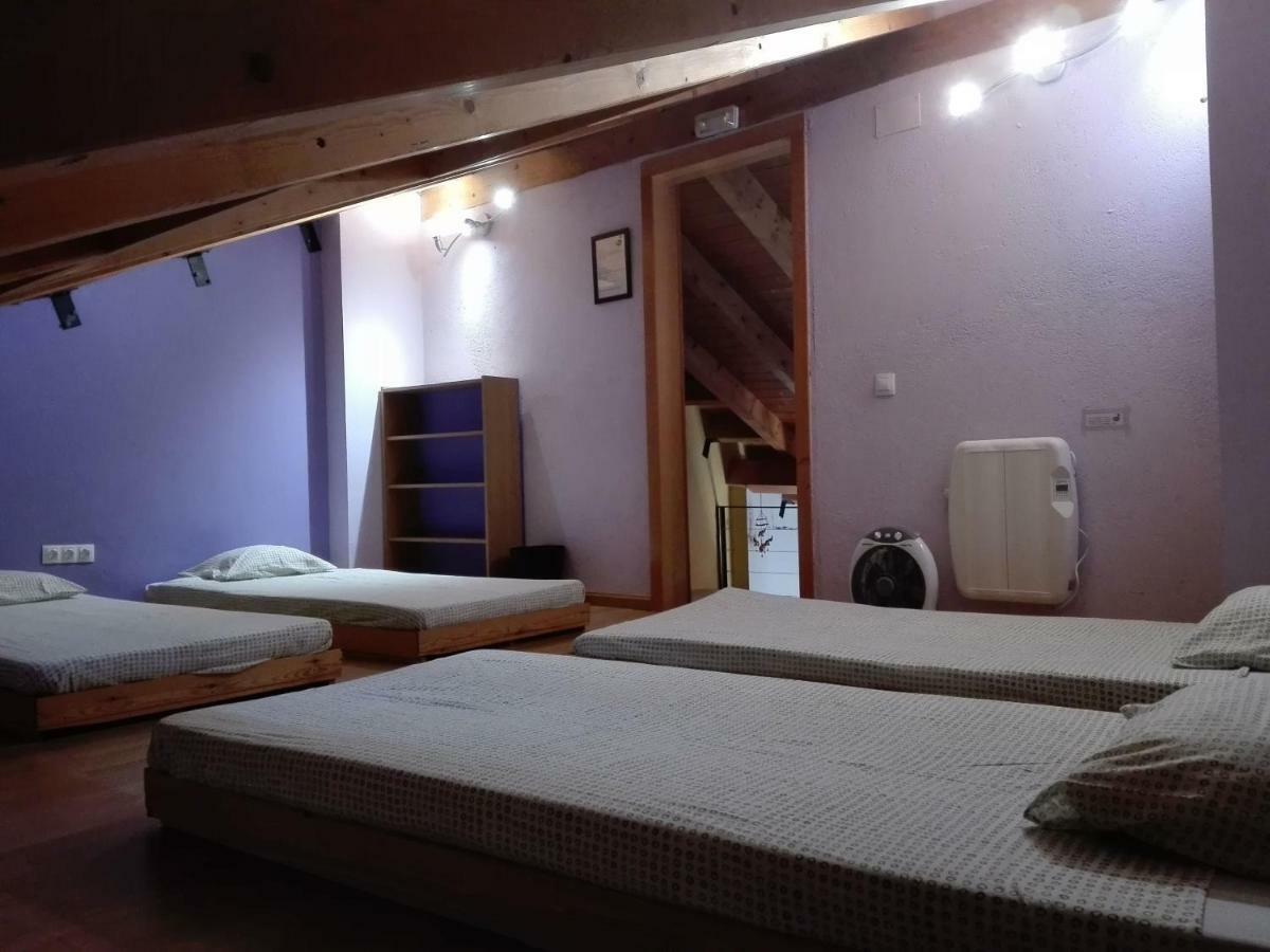 Refugi Casa Canelo Rodes Экстерьер фото